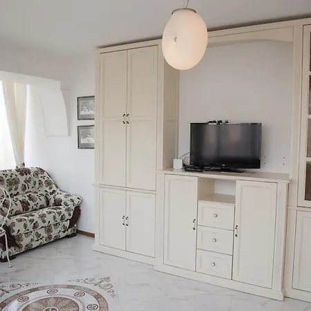 Apartment Este *
